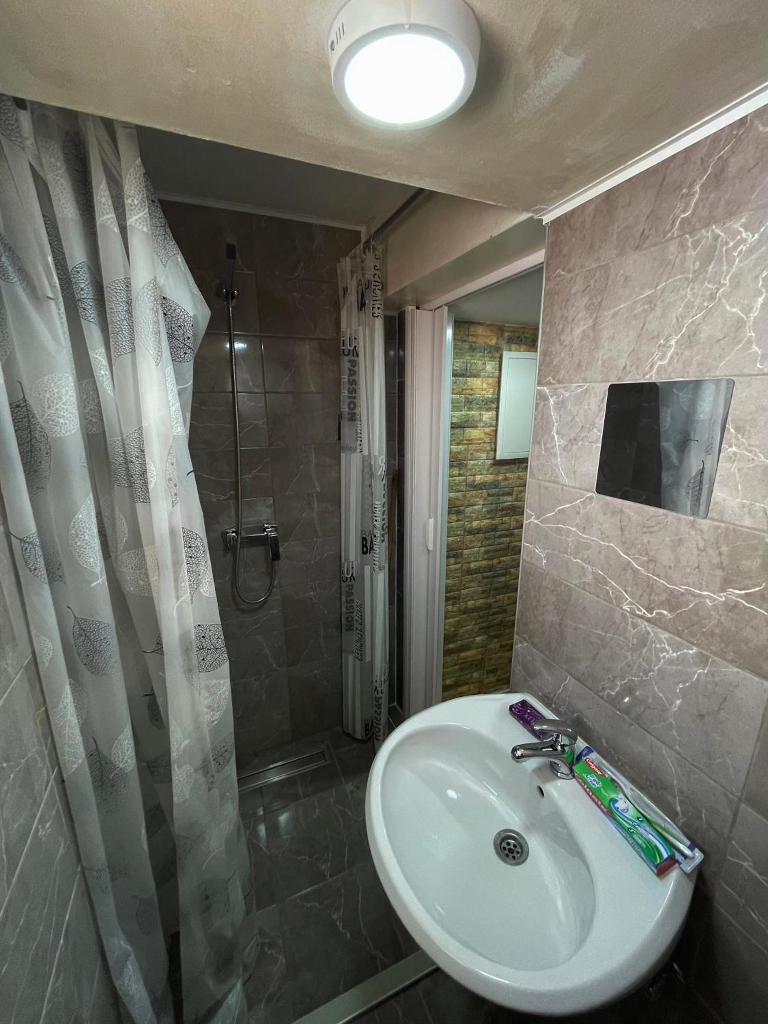 Rooms P&L Plav Bagian luar foto