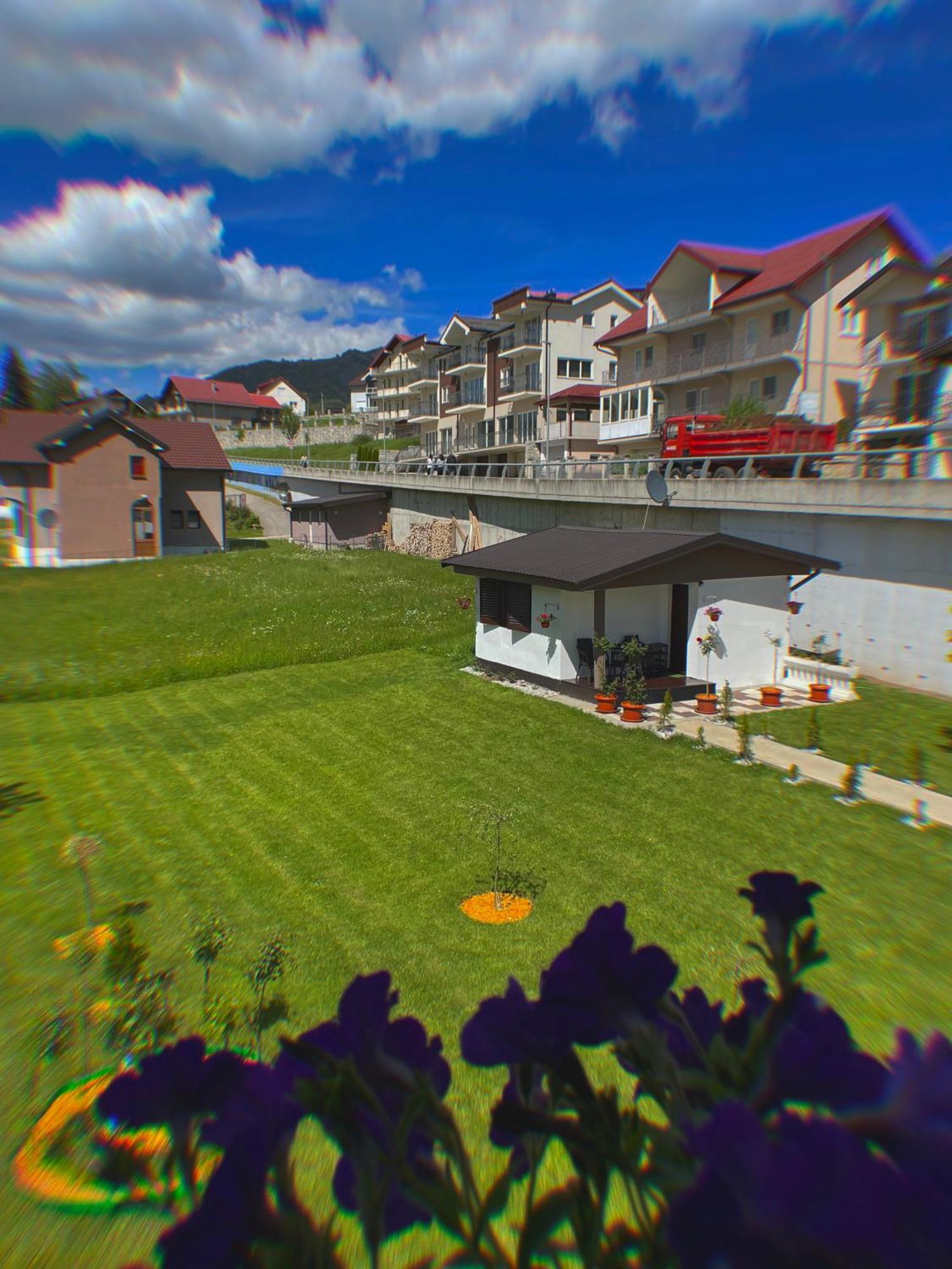 Rooms P&L Plav Bagian luar foto